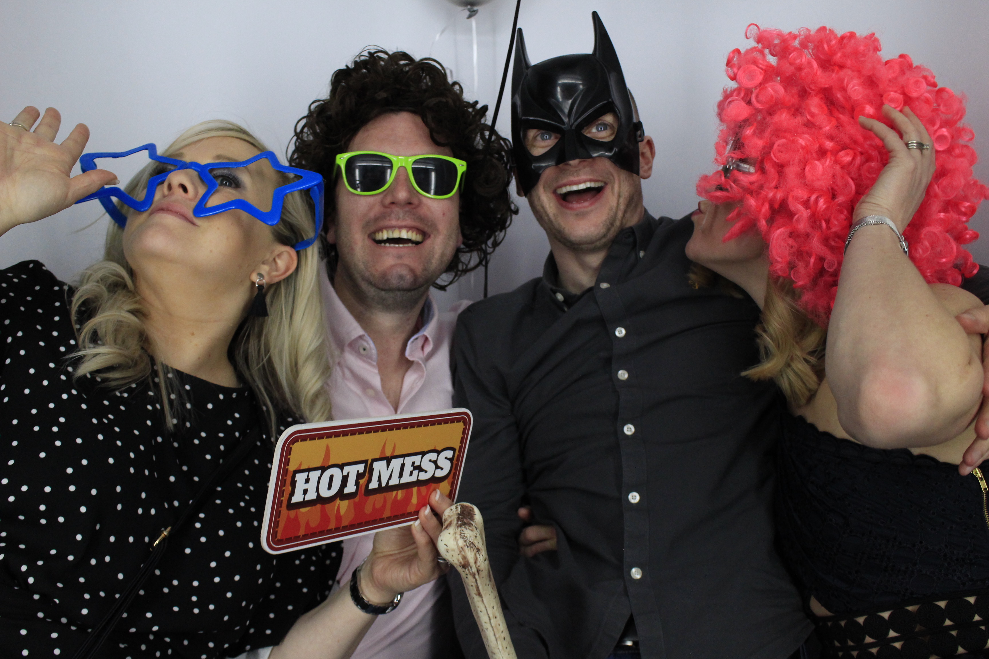 Darren and sarah’s 40th birthday celebration | View more photos from the event at gallery.myphotoboothexperience.co.uk/u/MyPhotoBoothExperienceLtd/Darren-and-sarah’s-40th-birthday-celebration
